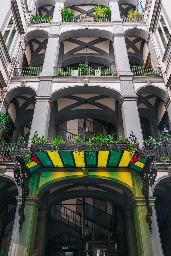 Hotel La Smorfia Napoli Esterno foto