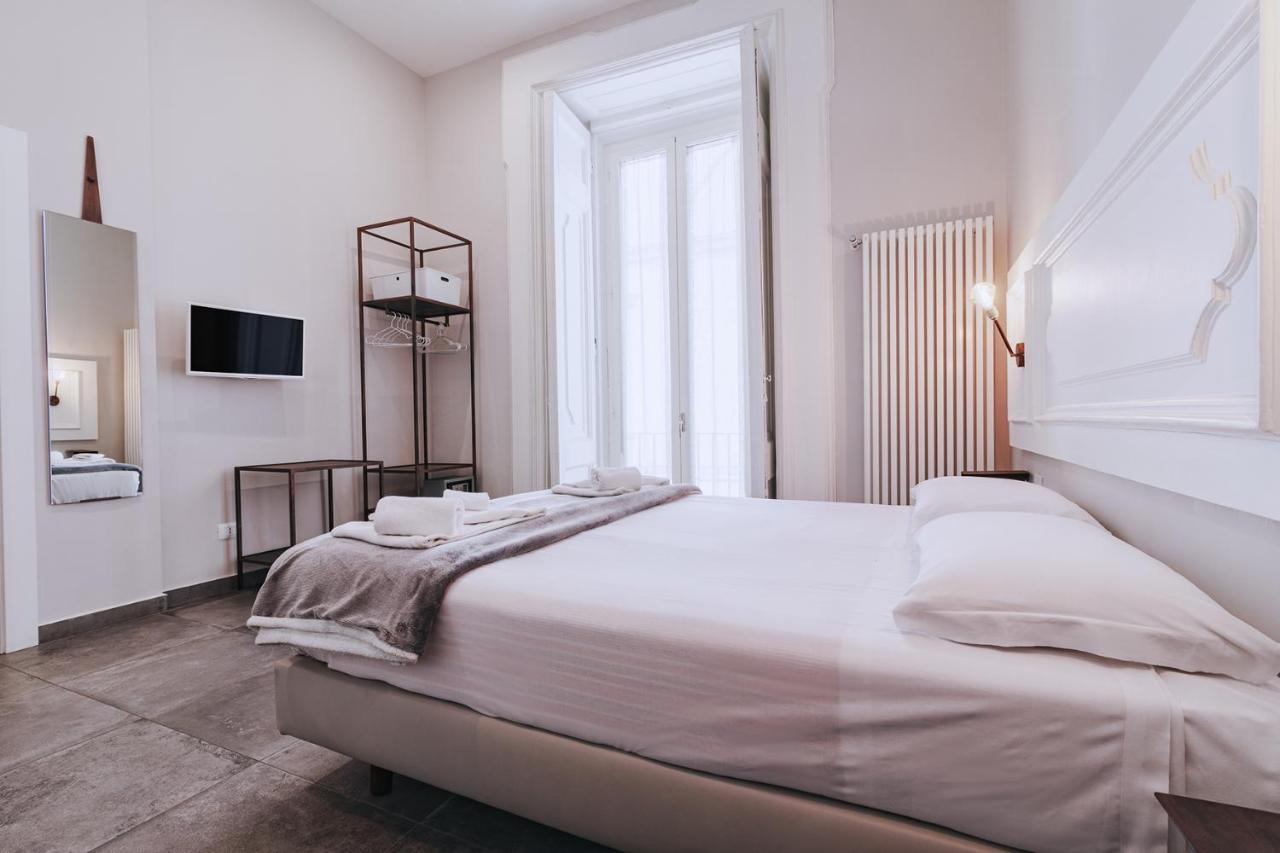 Hotel La Smorfia Napoli Esterno foto